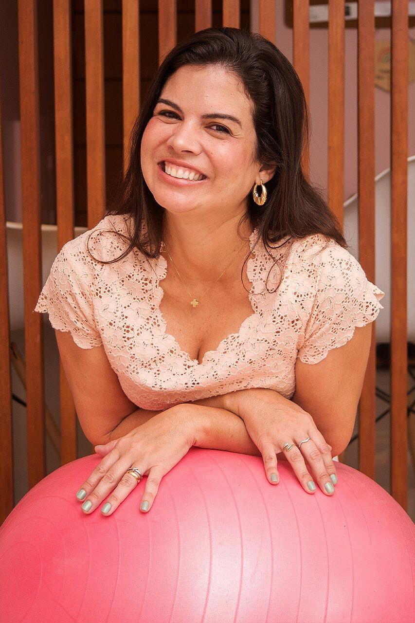 Nathalia Moura 1_Easy-Resize.com